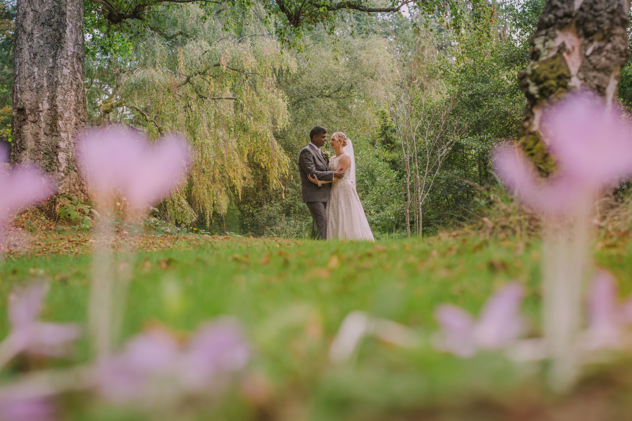 The Ravenswood wedding image